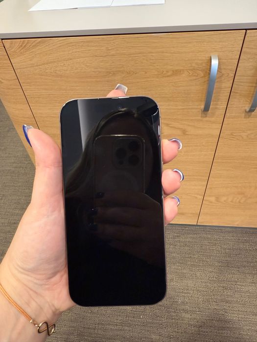 iPhone 16 pro 256 gb