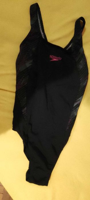 плувен бански костюм Speedo