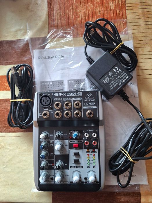 Аудио Миксер Behringer XENYX Q502USB
