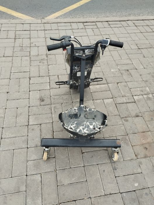 Продам Дрифт Кар в хорошем состояния