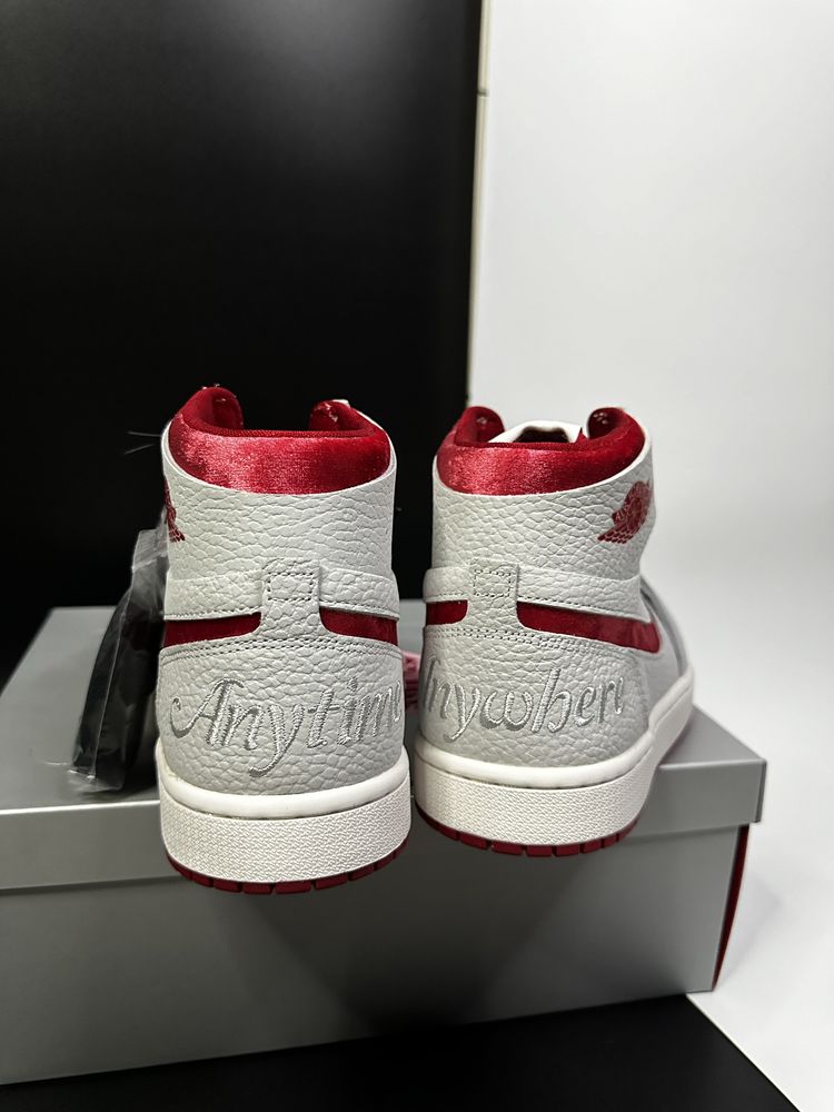 Air Jordan 1 High ZOOM Valentine’s Day 36 si 37.5