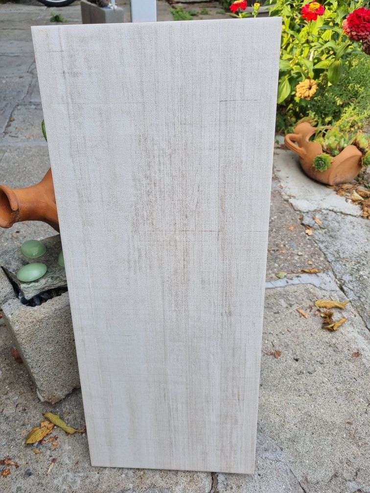 Продавам фаянс Gorenje 25/60 см