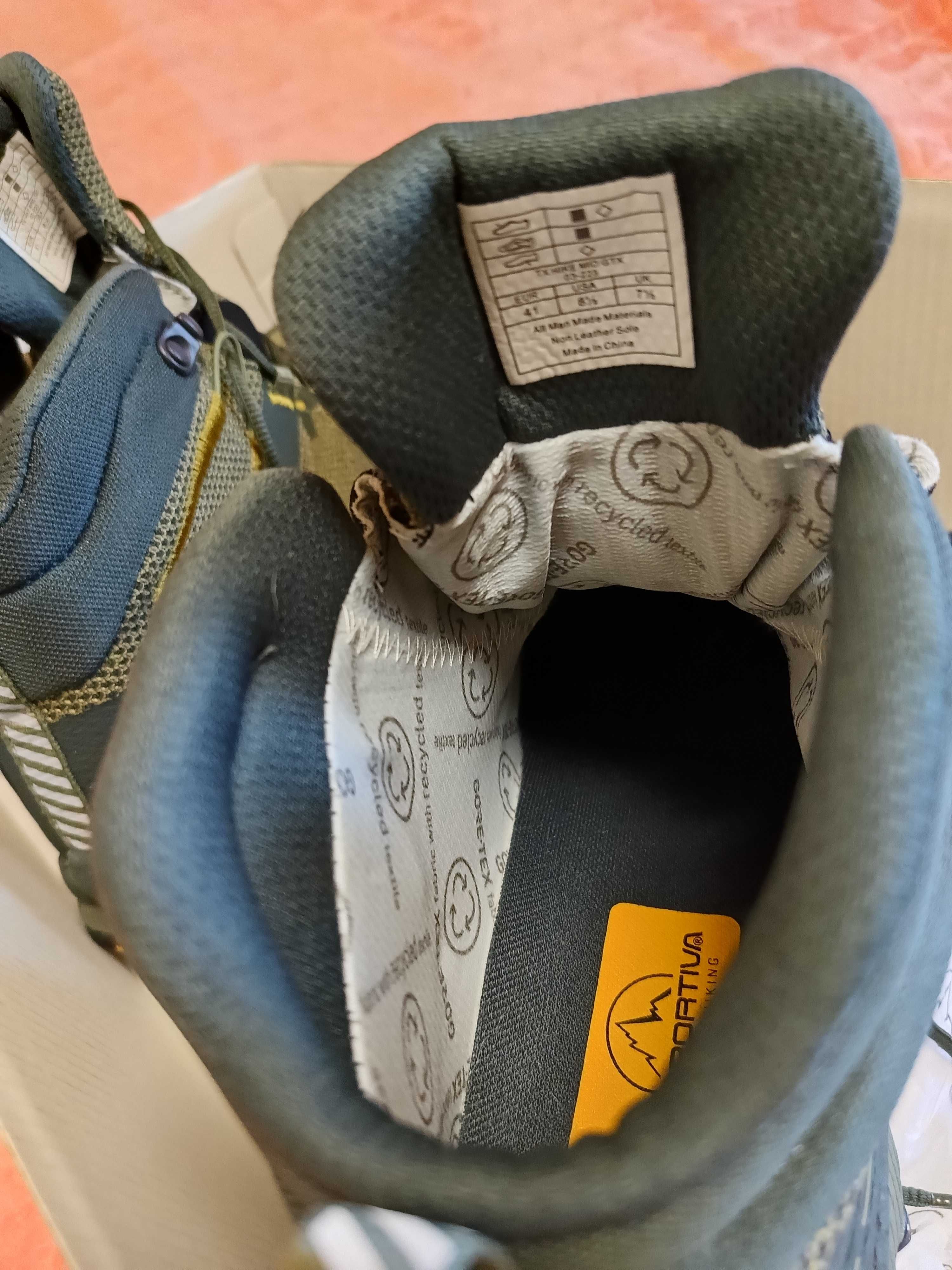 Bocanci munte La Sportiva