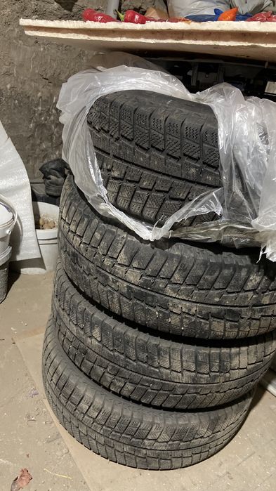 Шина резина 215/60/60 с диской