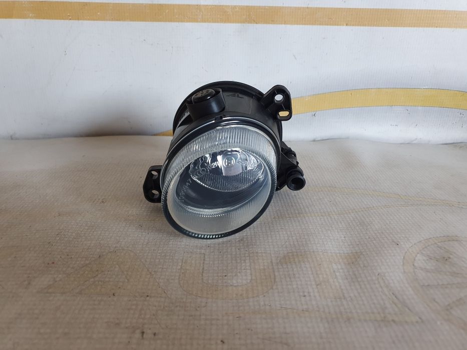 Proiector stanga Mercedes C W204 E W212 Vito 2010 cod A2128200956 NOU