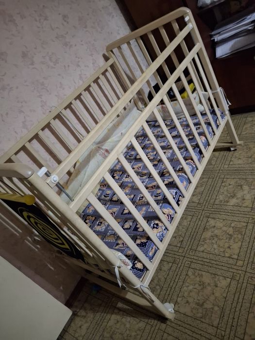 Продам детскую кровать