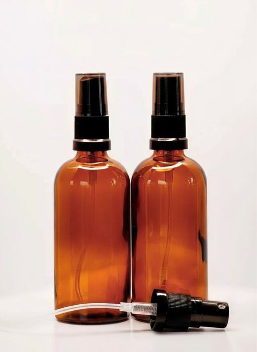 Стеклянный флакон с распылителем. Баночка 100мл йодового цвета