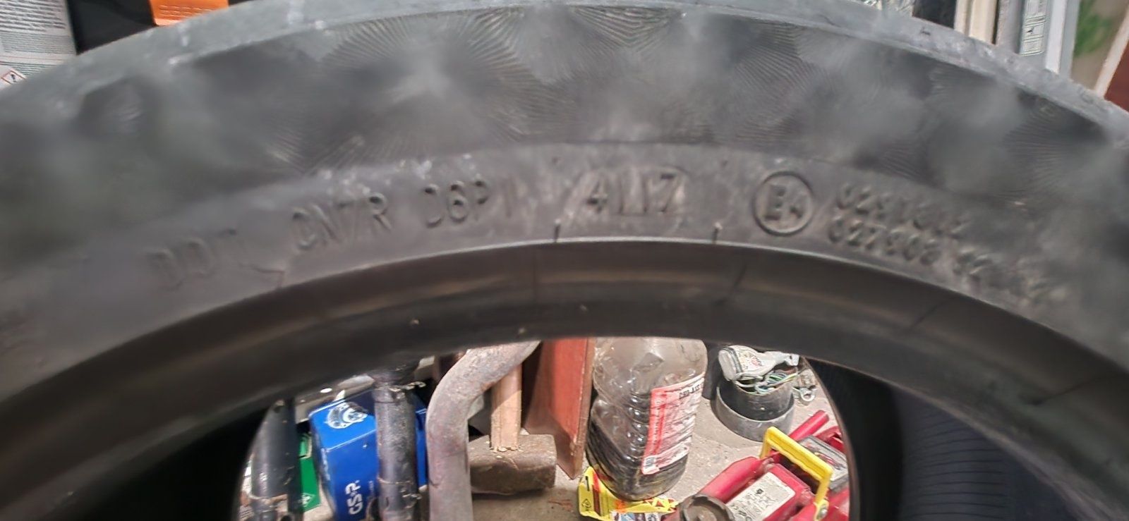 Continental 225/45/17 premium kontact 6