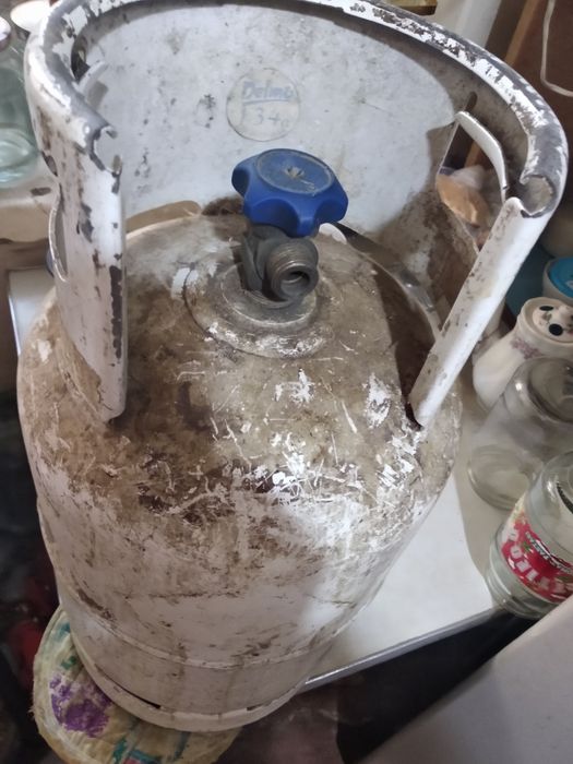 Балон для газа продам