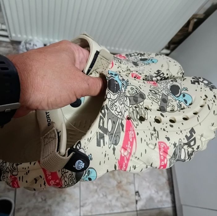 Papuci saboți bărbați - Crocs mărimi și modele diferite