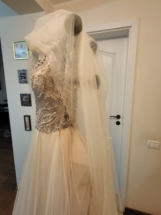 Rochie de mireasa ivoire