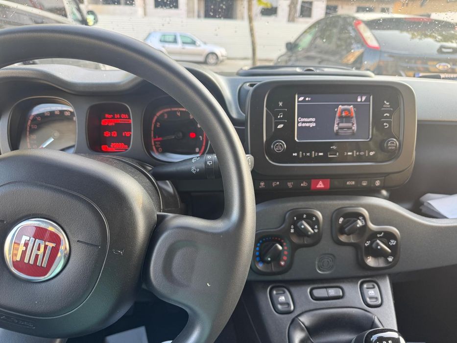 Fiat Panda 2023 Hibrida. 27000 km