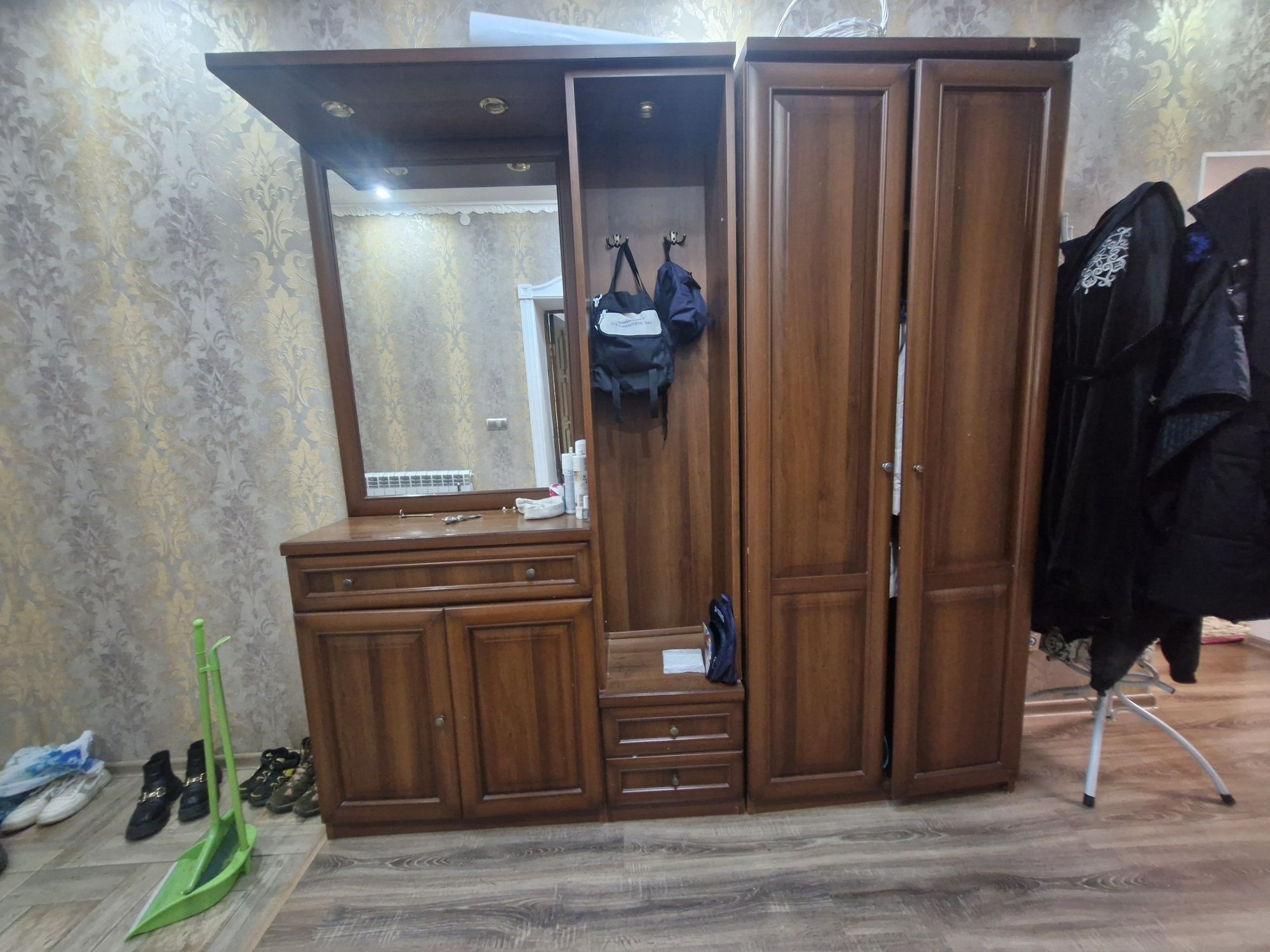 Продам прихошку в хорошем состоянии