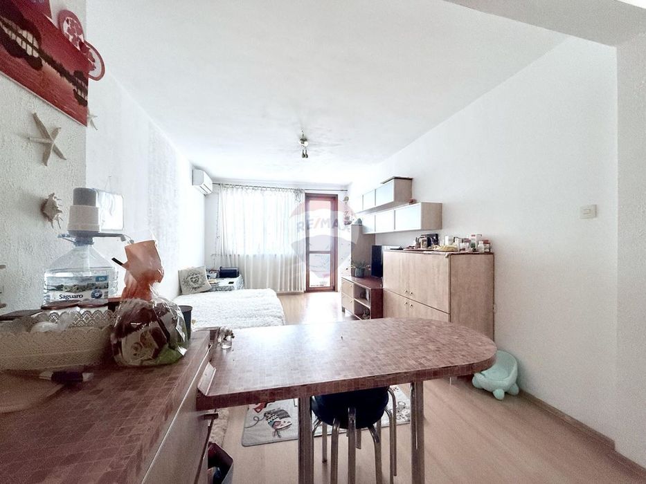 Продава се Тристаен апартамент в Варна, Окръжна болница - 72 кв.м за 2778 €/кв.м - Снимка #5