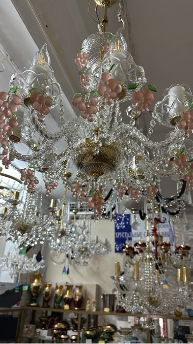 Тотатальная распродажа Чешских хрустальных люстр