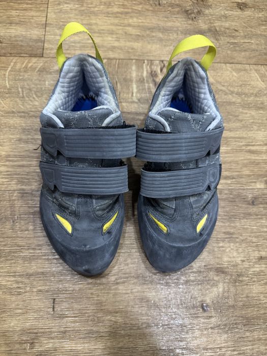 Скальники-обувь для скалолазания