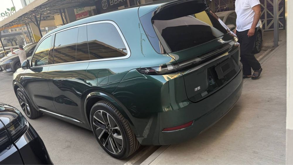 Li9 ULTRA 2025 yil nomer olingan Natarus