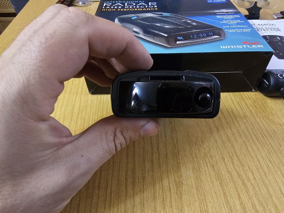 Радар детектор с вграден GPS Whistler GT-468GXi