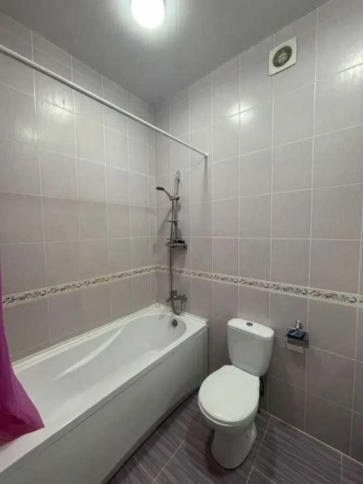 Дава се под наем Двустаен апартамент в София, Зона Б-18 - 65 кв.м за 433.5 € - Снимка #5