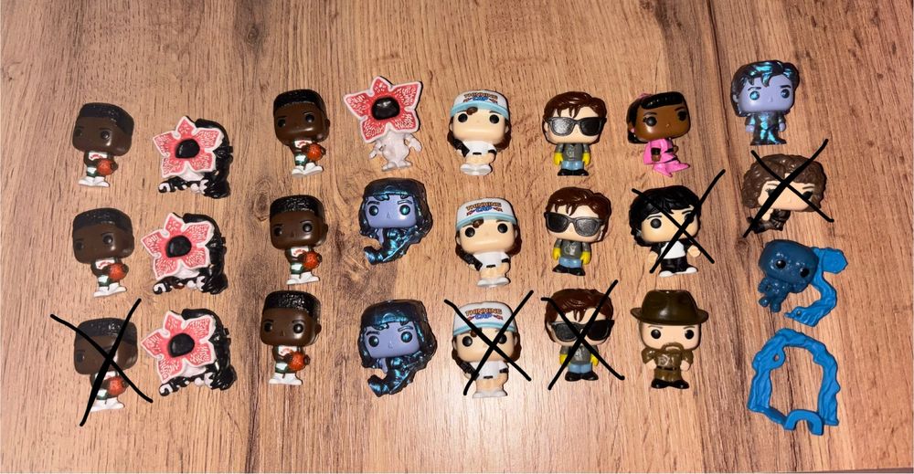 Продам или обменяю на Уилла фигурки очень странные дела