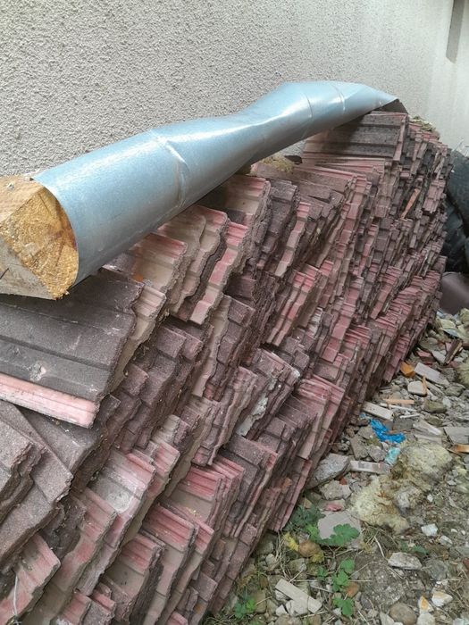 Vând Țigle ( Ciripuri ) din Ciment. 1100 buc.
