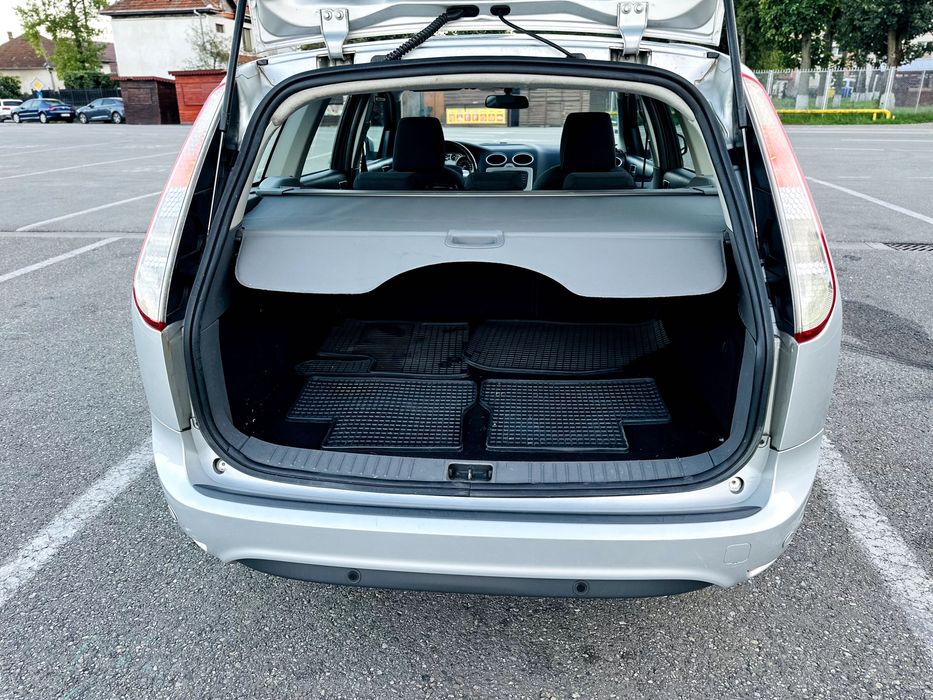 Ford Focus 2 Facelift Combi 1.6 Diesel 109CP