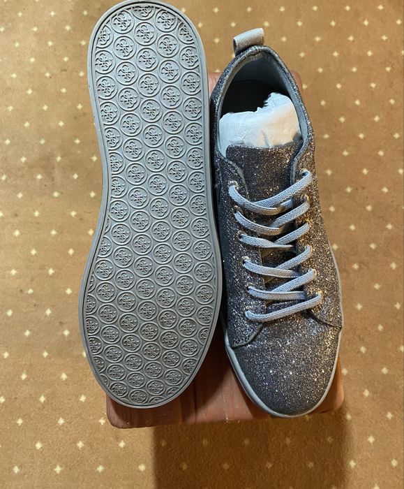 Pantofi sport guess