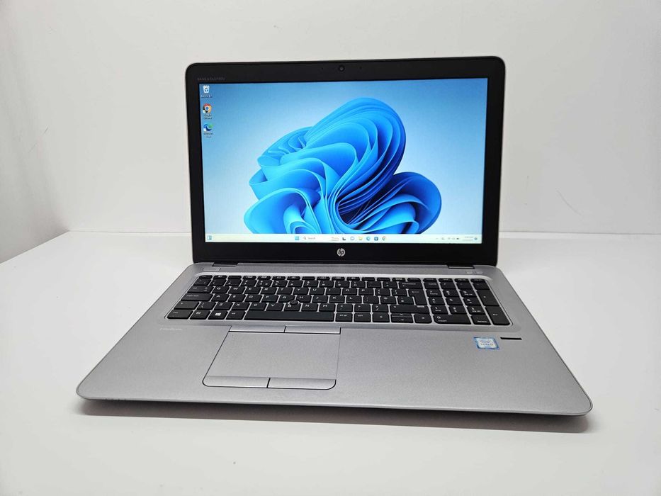 HP EliteBook i7-6500U+AMD R7 SSD + HDD 16 GB DDR4