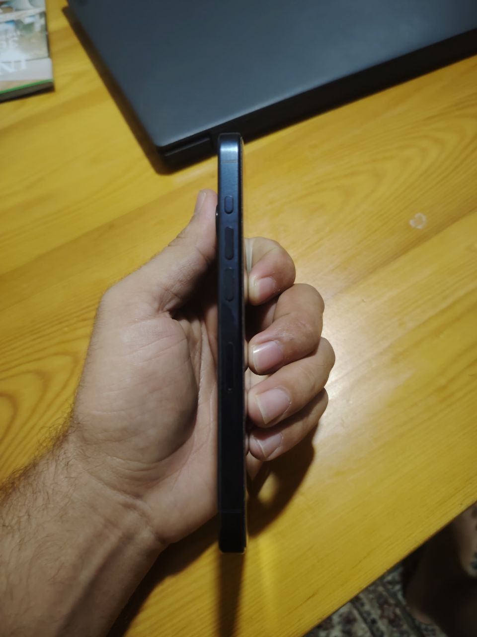 Iphone 15 pro 128gb ideal
