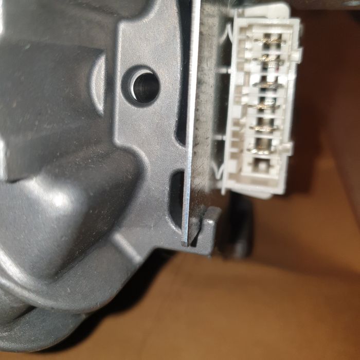 Motor (nou nefolosit!)whirlpool vertical(awt,awe,tdrl etc)
