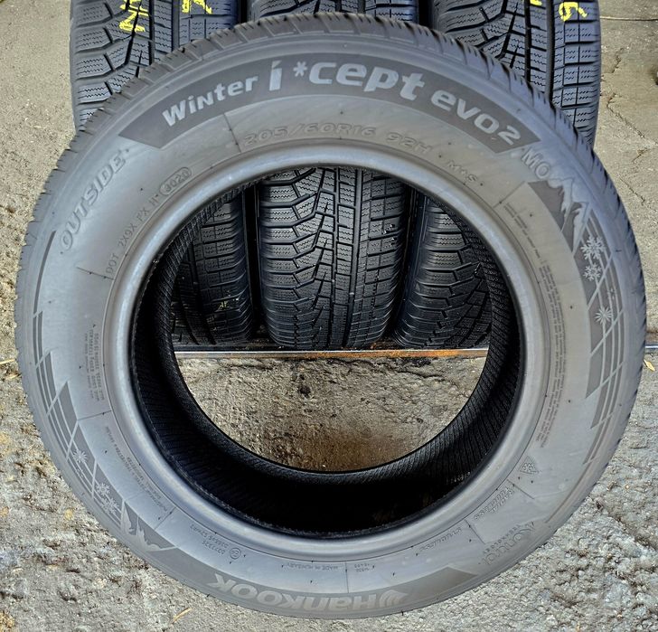 Anvelope 205/60/16 Hankook