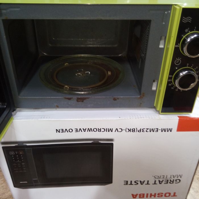 Продаю микроволновка  идеальном состоянии