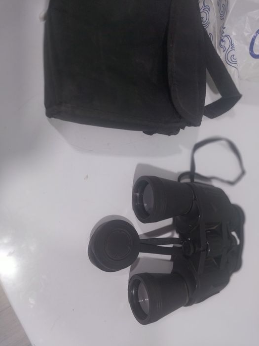 Бинокль в отличном состоянии