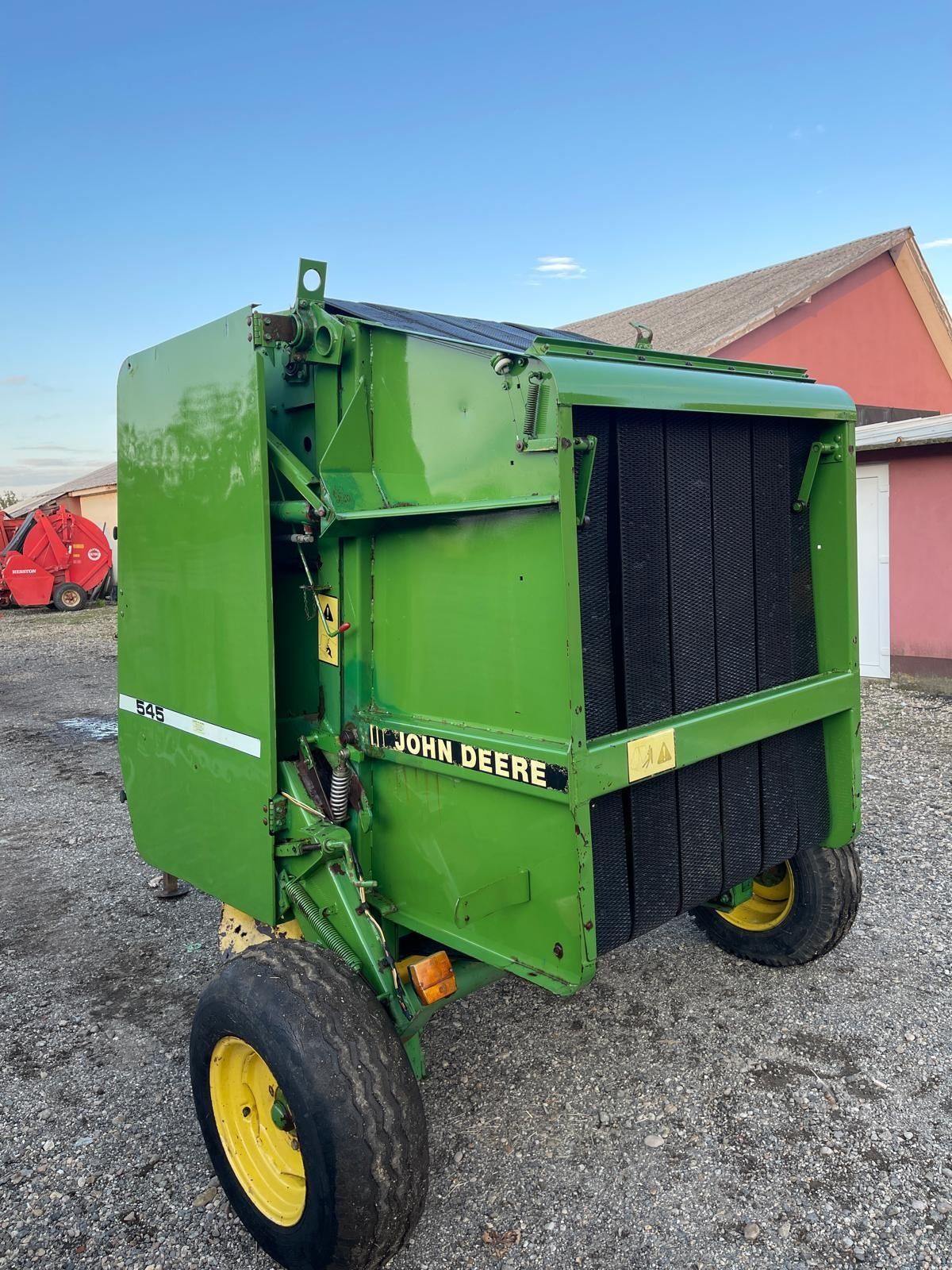 Vand presa de baloti rotunzi balotiera John Deere 545 mica de deal
