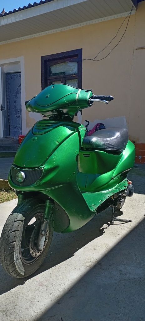 Skuter sotladi 350$