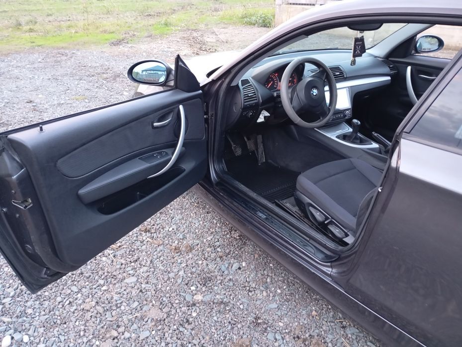 Vând BMW e81 an 2007