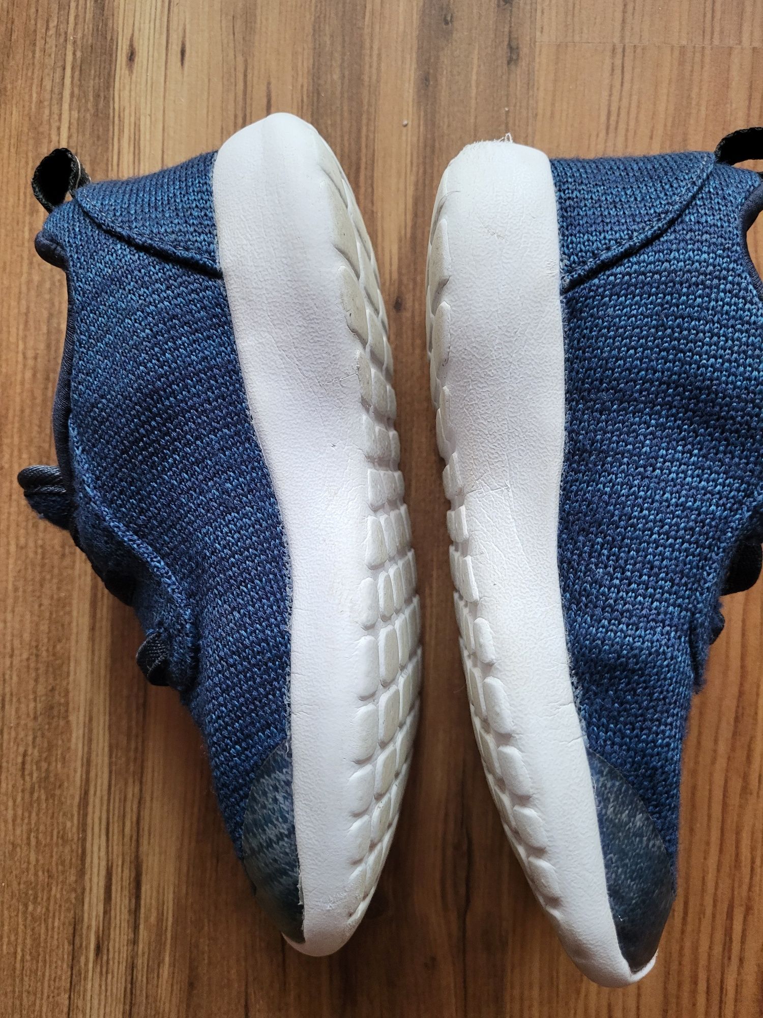 Pantofi sport lana EMU masura 28