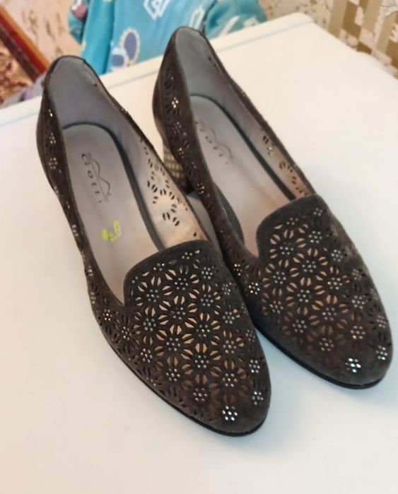 Женские  туфли женские.