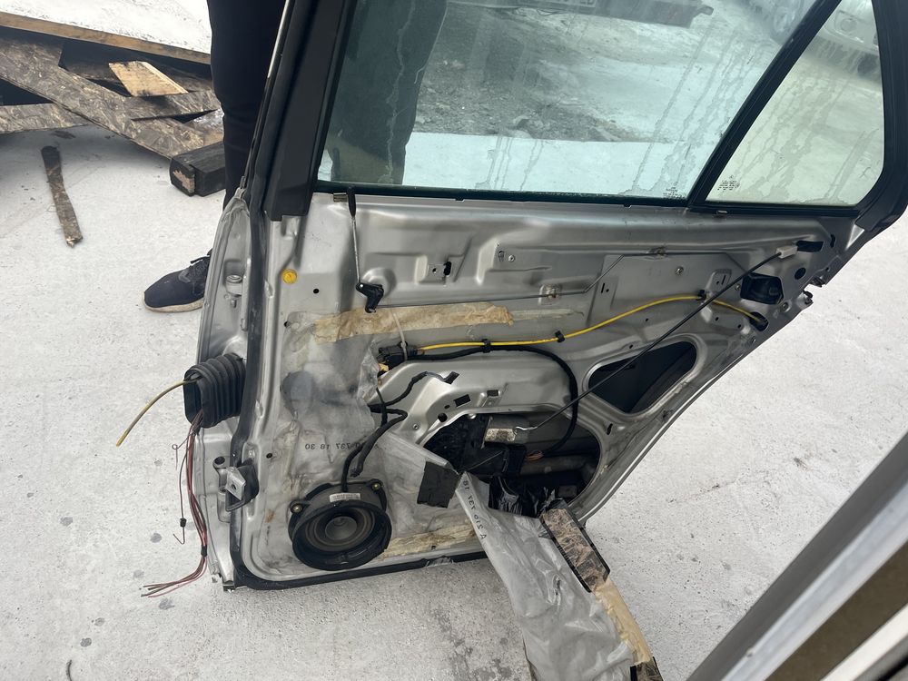 Капак врати огледало мерцедес w210 Е-класа