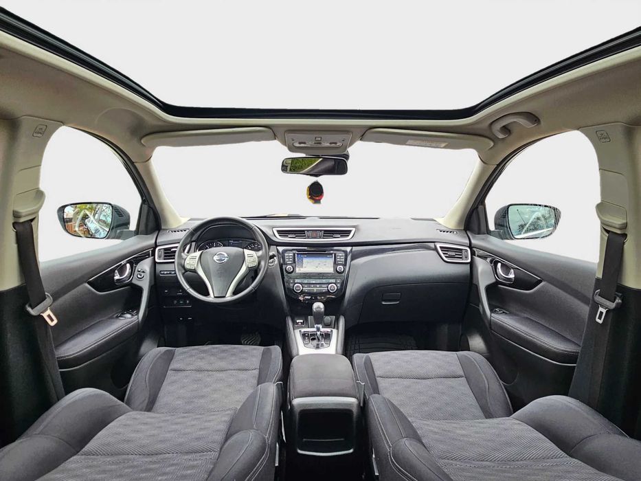 Nissan Qashqai / 2017 / 1.6 Diesel / Automat /Keyless/panoramic/Euro 6