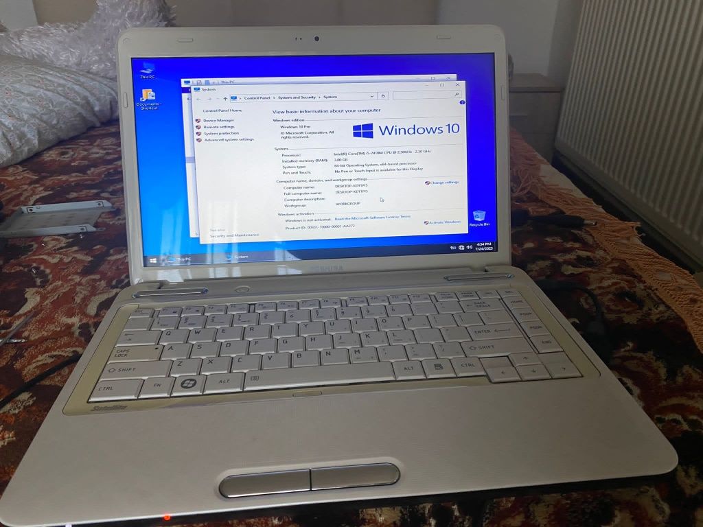 Laptop Toshiba disponibill