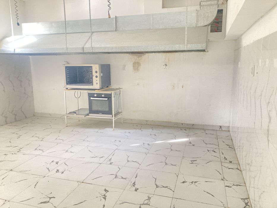 Срочно продается печь и вытяжка в сюоре