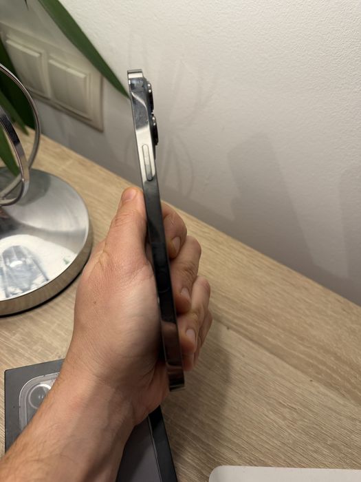 iPhone 13 Pro Max 256GB 84%sanatate full box