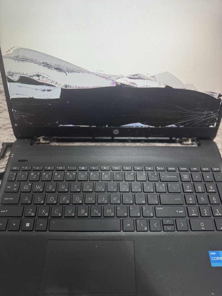HP Лаптоп 15s-fq2050nu На Части