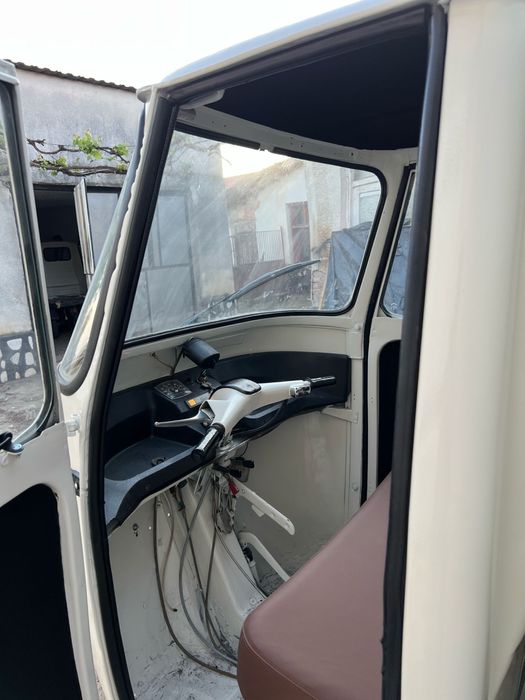 Piaggio ape cu dozator de prosecco de vanzare