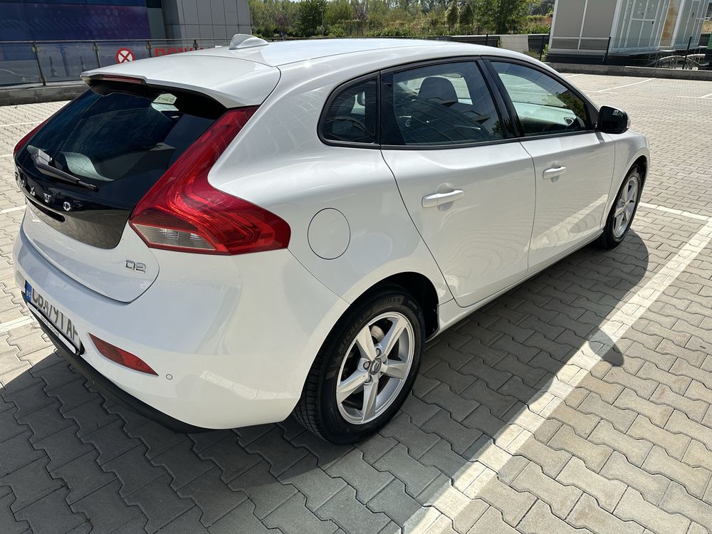 Volvo V40 D2 116к.с.