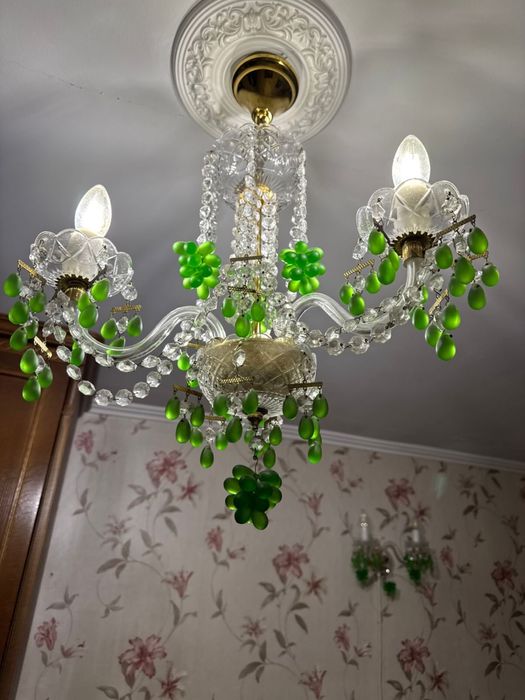 Продам чешские люстры от Праги