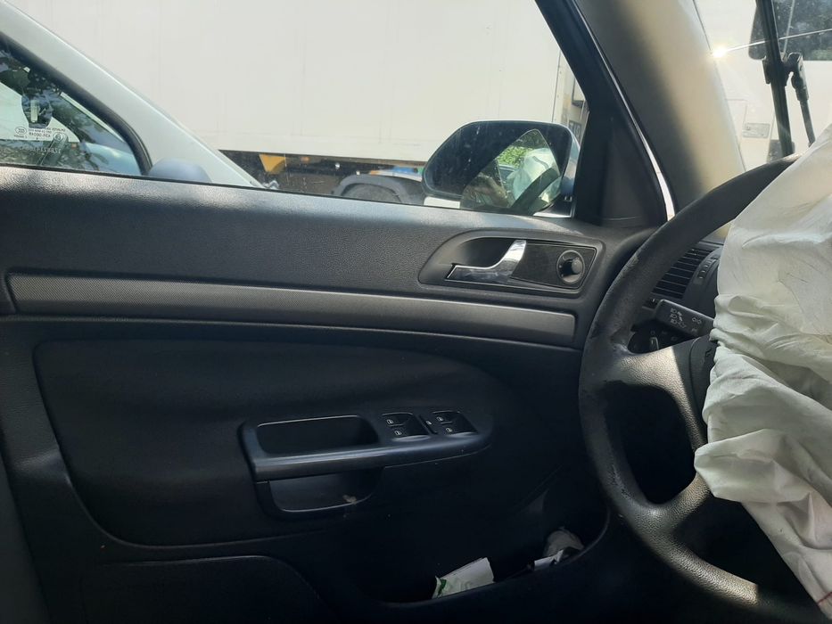 Dezmembrez Skoda octavia 2 1.9TDI