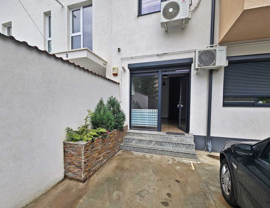 Spatiu de inchiriat Popesti / Oltenitei + 2 parcari (zona Lidl)