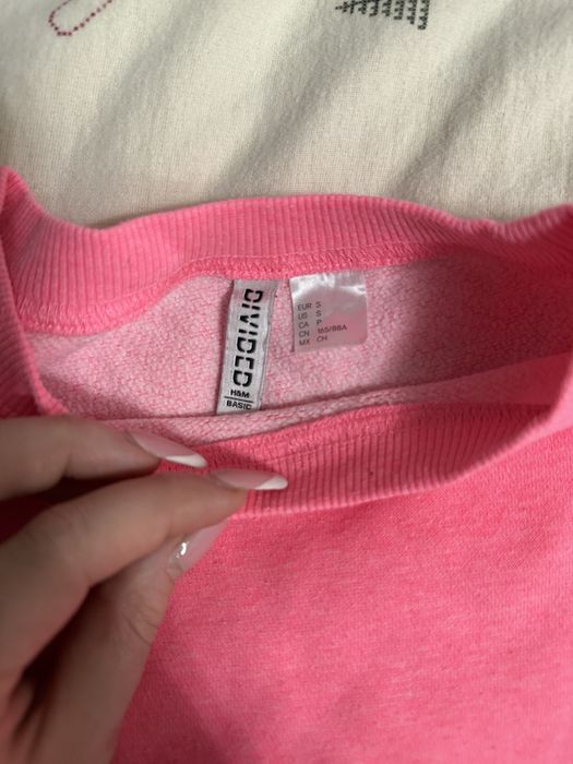 Розова спортна блузка